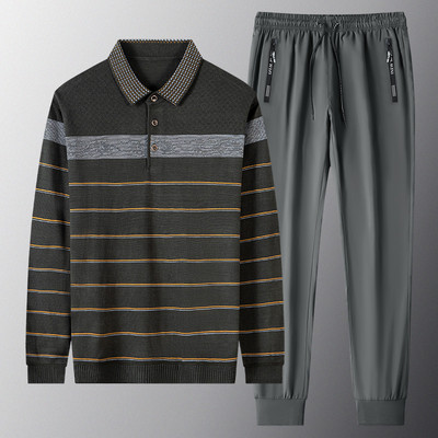 Sportisks vīriešu divdaļīgs komplekts ar klasisku apkakli un šņorējamām apakšām