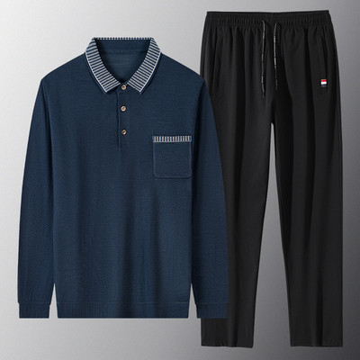 Férfi ruha klasszikus gallérral és gombbal