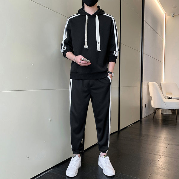 Vīriešu treniņtērps ar šņorēm un šņorēm