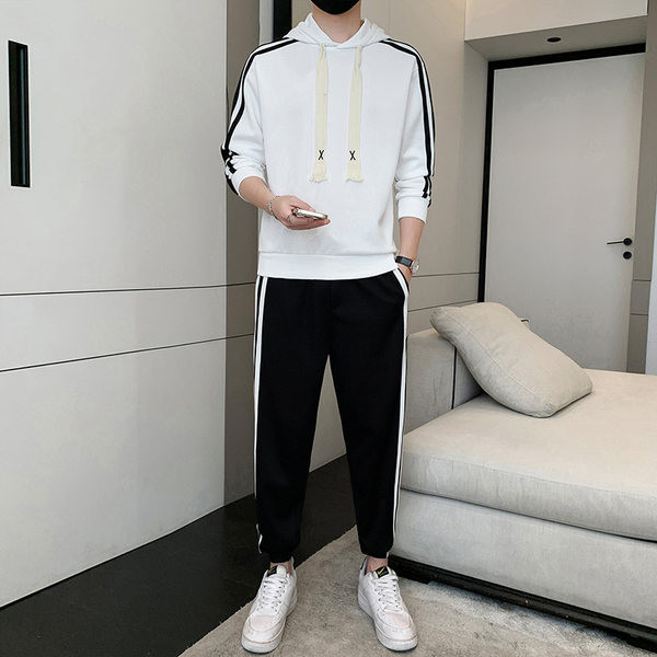 Vīriešu treniņtērps ar šņorēm un šņorēm