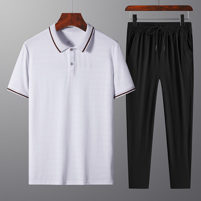 Vīriešu sporta komandas divdaļīgs modelis