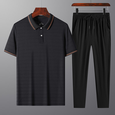 Vīriešu sporta komandas divdaļīgs modelis