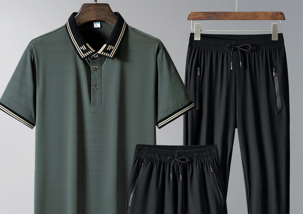 Ikdienas vīriešu sporta divdaļīgs un trīsdaļīgs