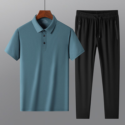 Ανδρική αθλητική φόρμα με κοντά μανίκια