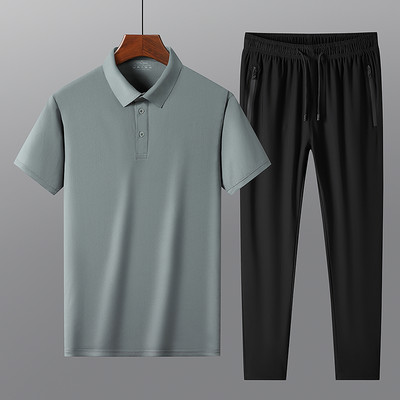 Ανδρική αθλητική φόρμα με κοντά μανίκια