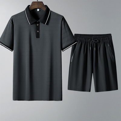 Ikdienas divu vai trīs daļu tērps vīriešiem