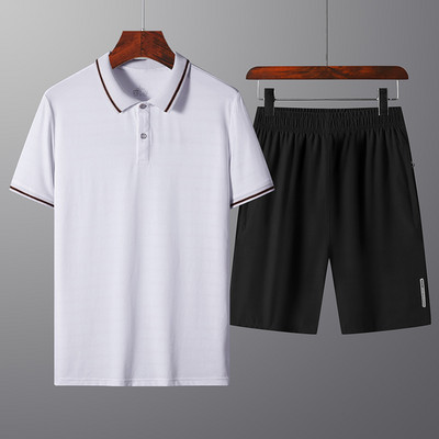 Divdaļīgs un trīsdaļīgs sporta komplekts vīriešiem