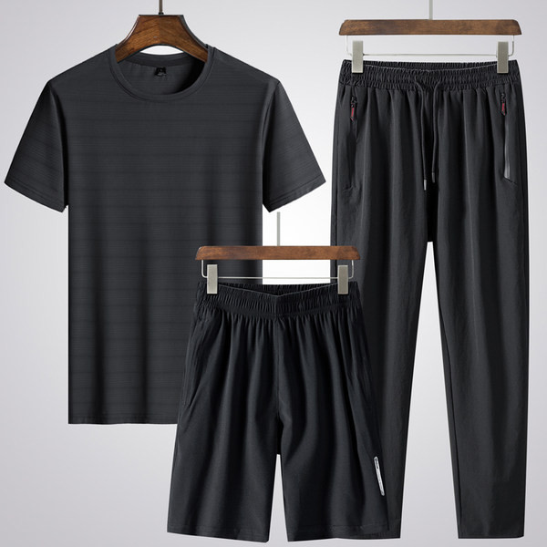 Κλασικά αθλητικά ρούχα 2 ή 3 τεμαχίων για άνδρες