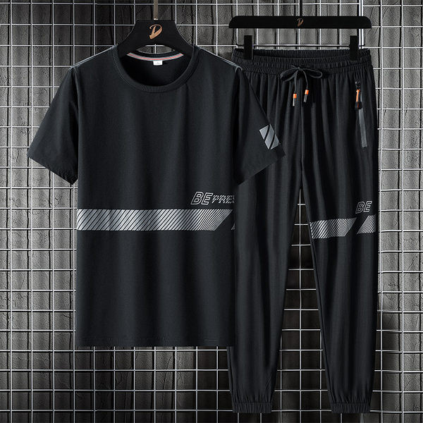 Vīriešu divdaļīgs komplekts - ar īsām piedurknēm augšā un apakšā