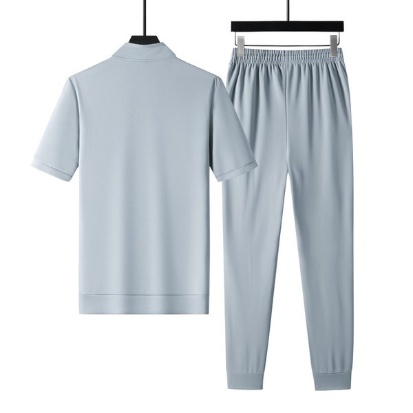 Ανδρικές φόρμες σε δύο μέρη