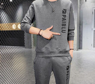 Vyriškas trijų spalvų sportinis komplektas