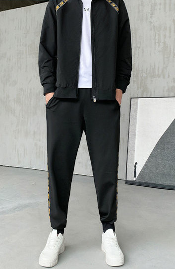 Vīriešu sporta divdaļīgs komplekts ar kabatu