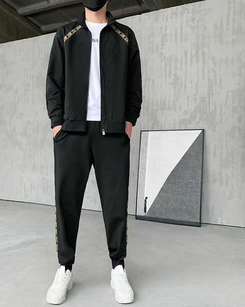 Vīriešu sporta divdaļīgs komplekts ar kabatu