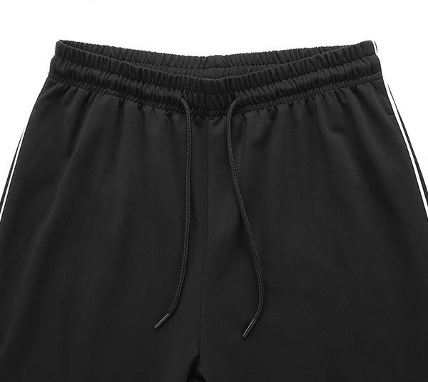 Ανδρική φόρμα με κουκούλα και φερμουάρ σε δύο χρώματα