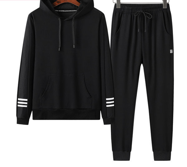 Férfi kapucnis pulóver és nyakkendő