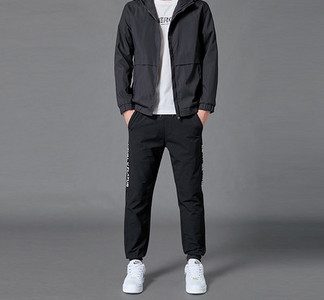 Férfi sportcsapat alsók és felsők