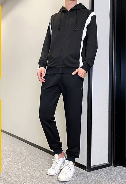 Vīriešu divu toņu rāvējslēdzēja komanda