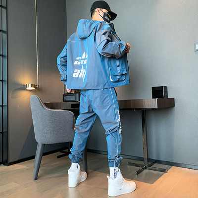 Ανδρικό φθινοπωρινό σετ με κουκούλα