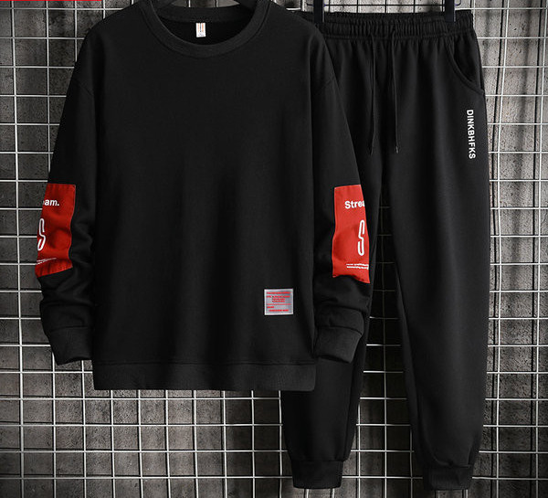 Vīriešu komplekts ar apdruku un kabatu