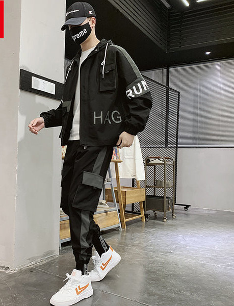 Muški jesenski komplet sa džepovima - dva dijela