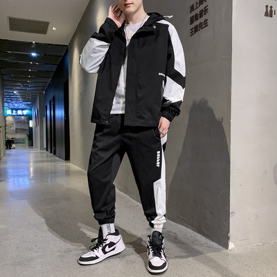 Σπορ ανδρικό σετ μπλουζάκι με κουκούλα και φόρμα με τσέπη