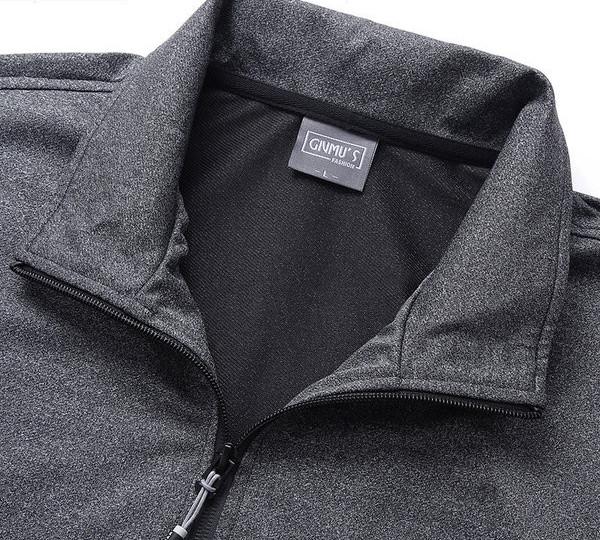 Férfi kétrészes sport szett fűzővel és cipzárral