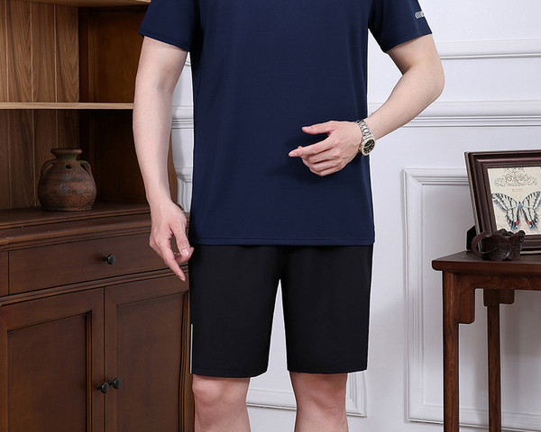 Ανδρική φόρμα από δύο μέρη