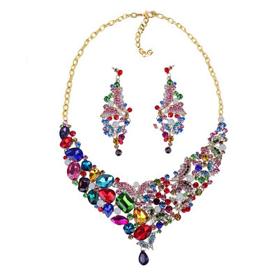 Sieviešu komplekts - kaklarota un auskari