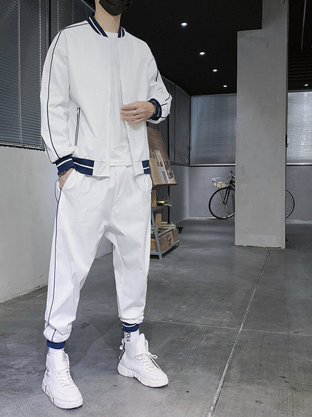 Vīriešu komplekts ar caurulēm un kabatu