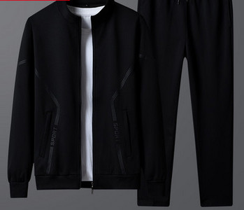 Vīriešu tērps ar kabatu trīs krāsās