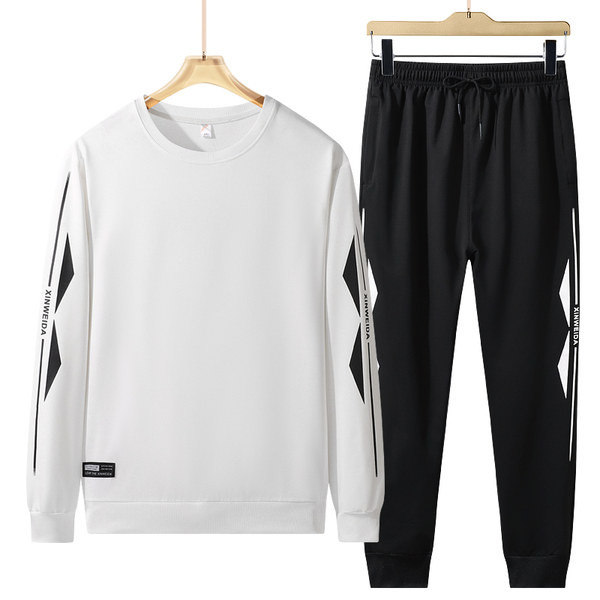 Vīriešu sporta komplekts no blūzes un apakšas