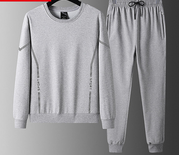 Sportisks vīriešu divdaļīgs ar apdruku un mežģīnēm