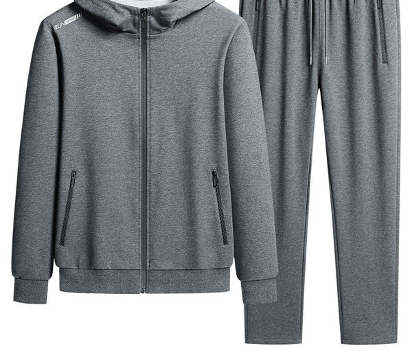 Tīrs vīriešu džemperis ar kapuci