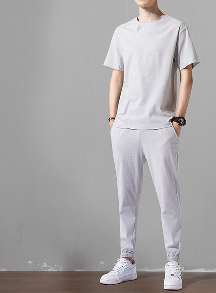 Alkalmi férfi póló és alsó garnitúra