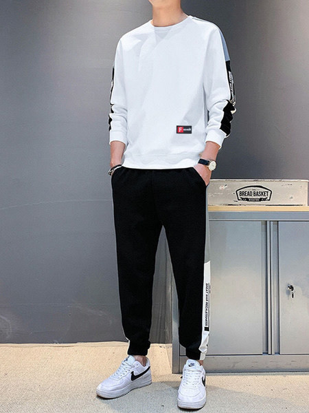 Vīriešu komanda - ar kabatu trīs krāsās