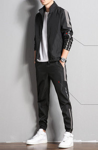 Vyriška dviejų dalių apranga - megztinis ir apatinė