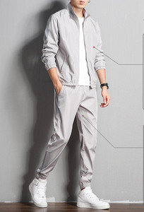 Vyriška dviejų dalių apranga - megztinis ir apatinė