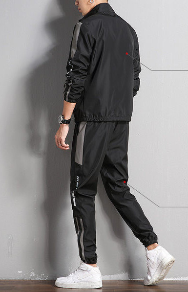 Vyriška dviejų dalių apranga - megztinis ir apatinė