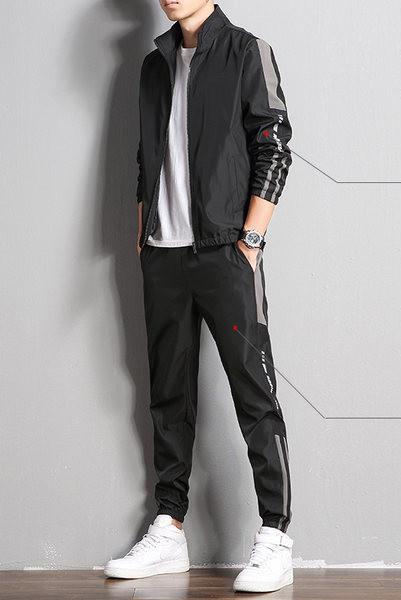 Vyriška dviejų dalių apranga - megztinis ir apatinė