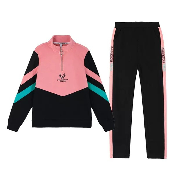 Φθινοπωρινό γυναικείο αθλητικό σετ 