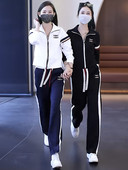 Sportisks sieviešu divdaļīgs ar rāvējslēdzēju un saitēm