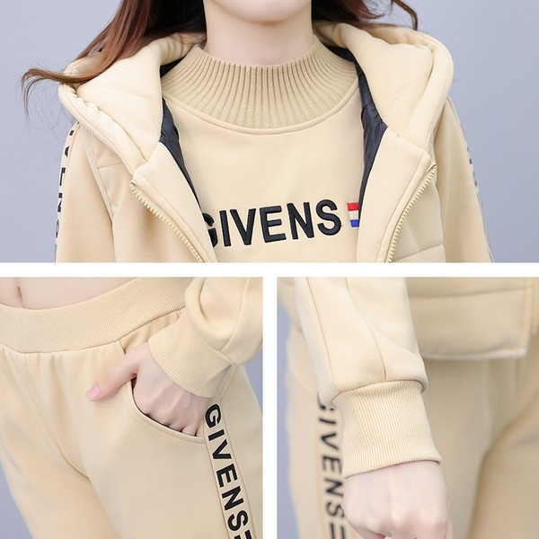 Sieviešu trīsdaļīgs apdrukāts tērps