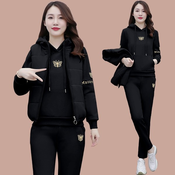 Modernus moteriškas trijų dalių komplektas su siuvinėjimu