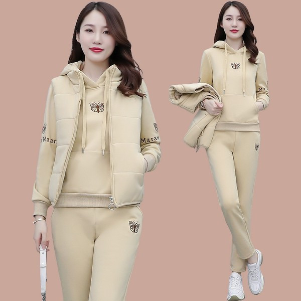 Modernus moteriškas trijų dalių komplektas su siuvinėjimu