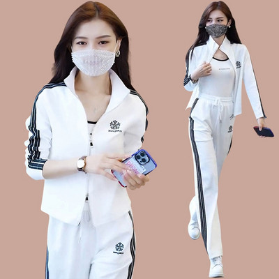 Γυναικείο ρούχο με φερμουάρ 