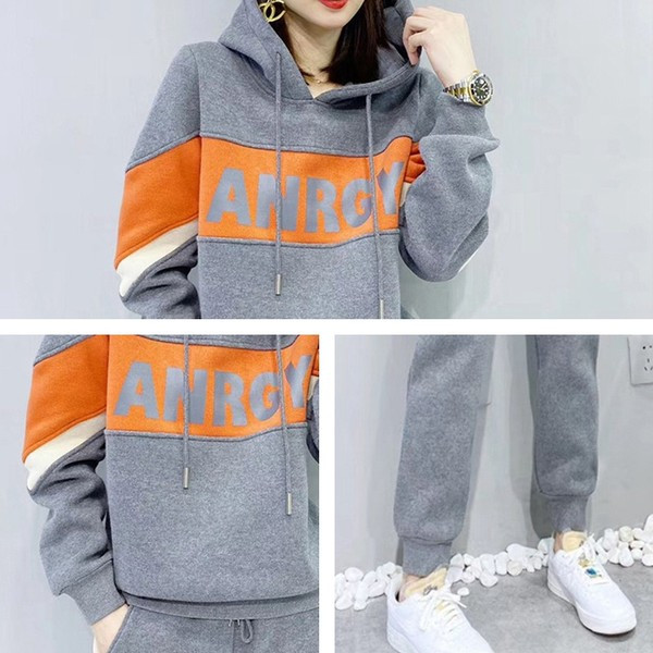 Sieviešu ikdienas sporta divdaļīgs komplekts ar apdruku un kapuci