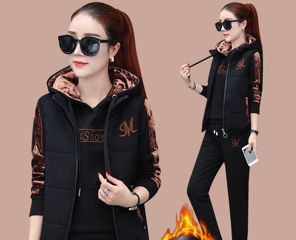 Γυναικείο σετ σε τρία τεμάχια με τσέπη