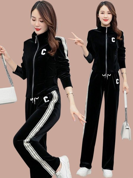 Γυναικείο αθλητικό σετ δύο τεμαχίων με φερμουάρ και κέντημα