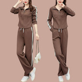 Sieviešu tērps ar kabatu divās krāsās