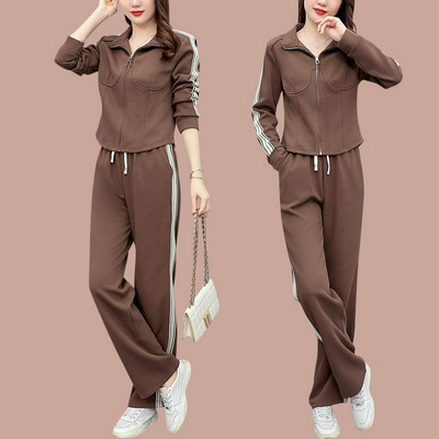 Sieviešu tērps ar kabatu divās krāsās